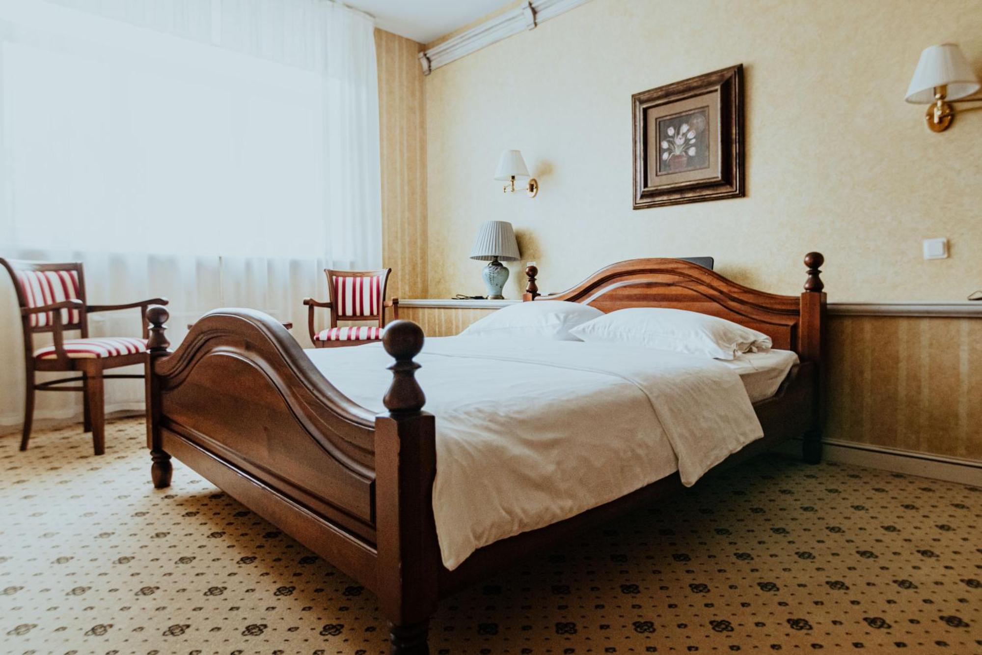 Piena Muiza - Berghof Hotel & Spa Sieksate Oda fotoğraf